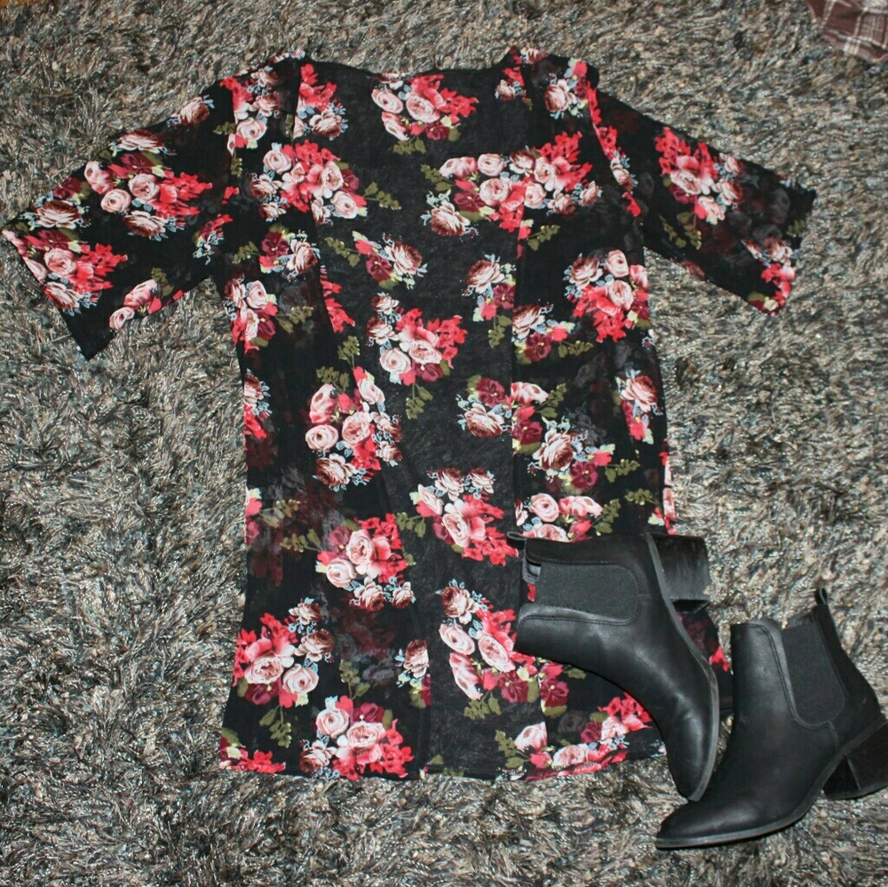 Shear Long Kimono Small S Black Flower Print